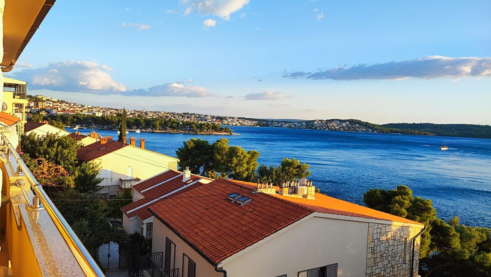 Villa Penava, Private Beach, Pool And 7Min To Trogir Eksteriør bilde