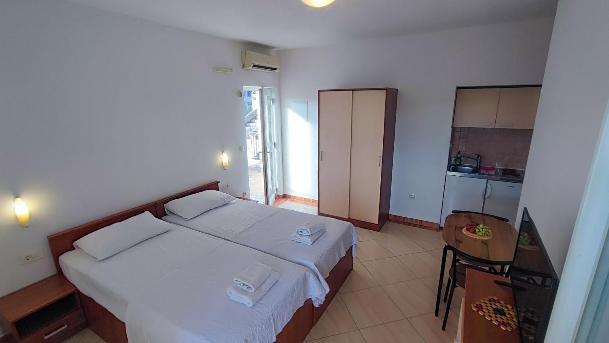 Villa Penava, Private Beach, Pool And 7Min To Trogir Rom bilde