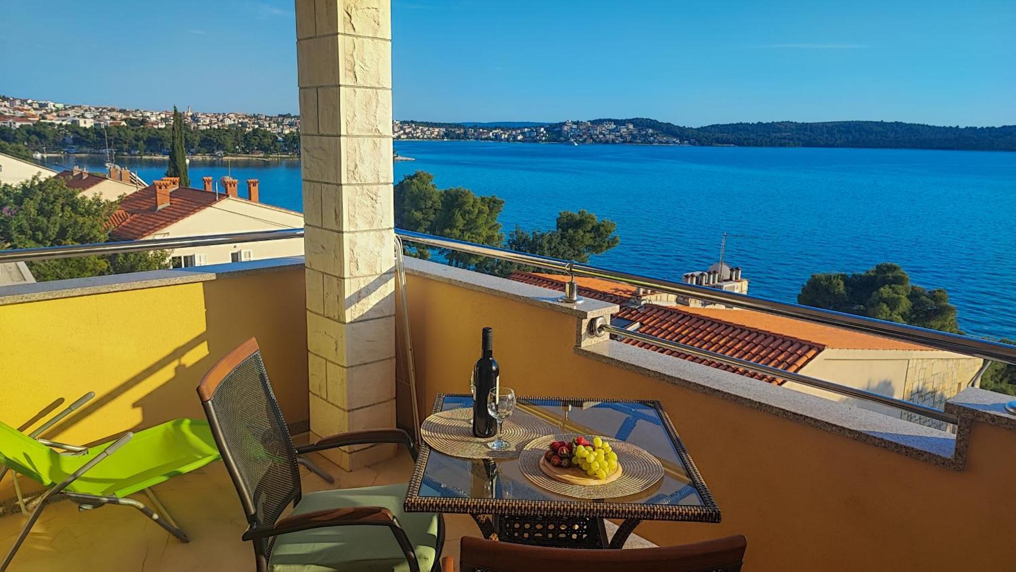 Villa Penava, Private Beach, Pool And 7Min To Trogir Rom bilde