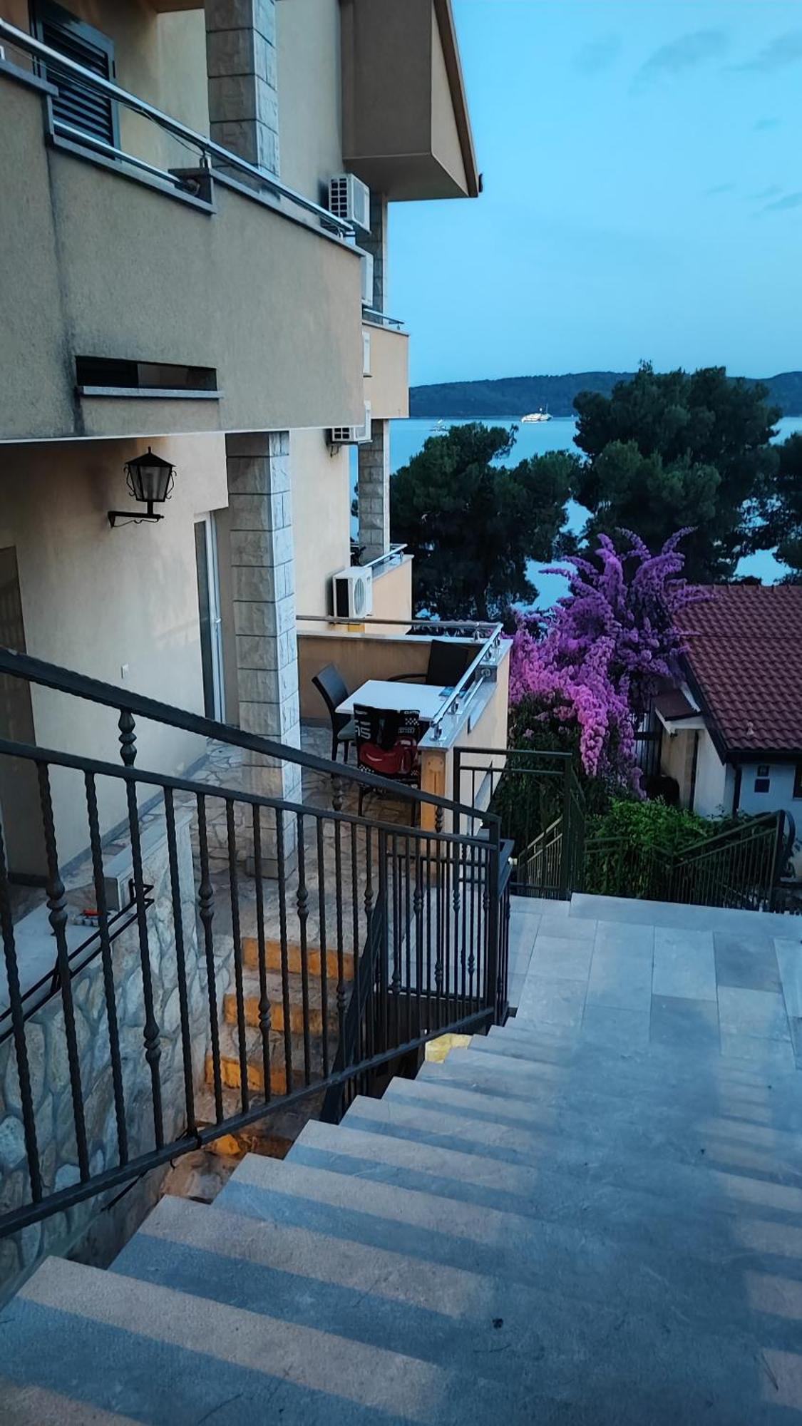 Villa Penava, Private Beach, Pool And 7Min To Trogir Eksteriør bilde