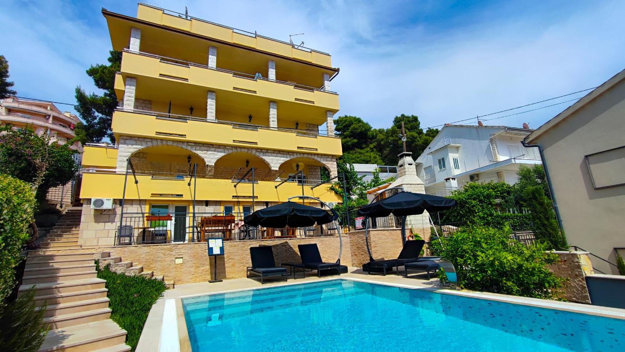 Villa Penava, Private Beach, Pool And 7Min To Trogir Eksteriør bilde